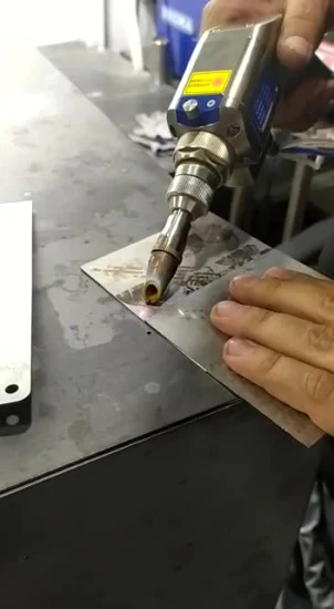 Saldatrice laser a fibra portatile da 1500 W di alta qualità per la riparazione di stampi